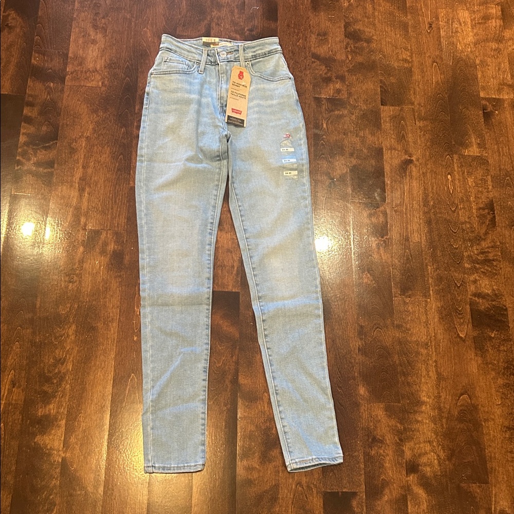 Levi’s jeans 721 high rise skinny new with tags